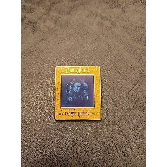 Disney Celebrating 50 Years of Magical Memories Pin - Picture 1 of 5
